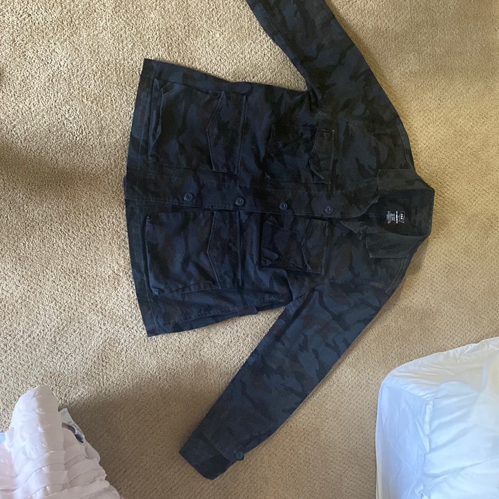 Save Khaki United Navy Blue Camo Jacket